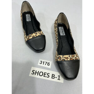 Womans Platinum Collections By Jade Size 10 W Animal Print Slip On Flats NWOT